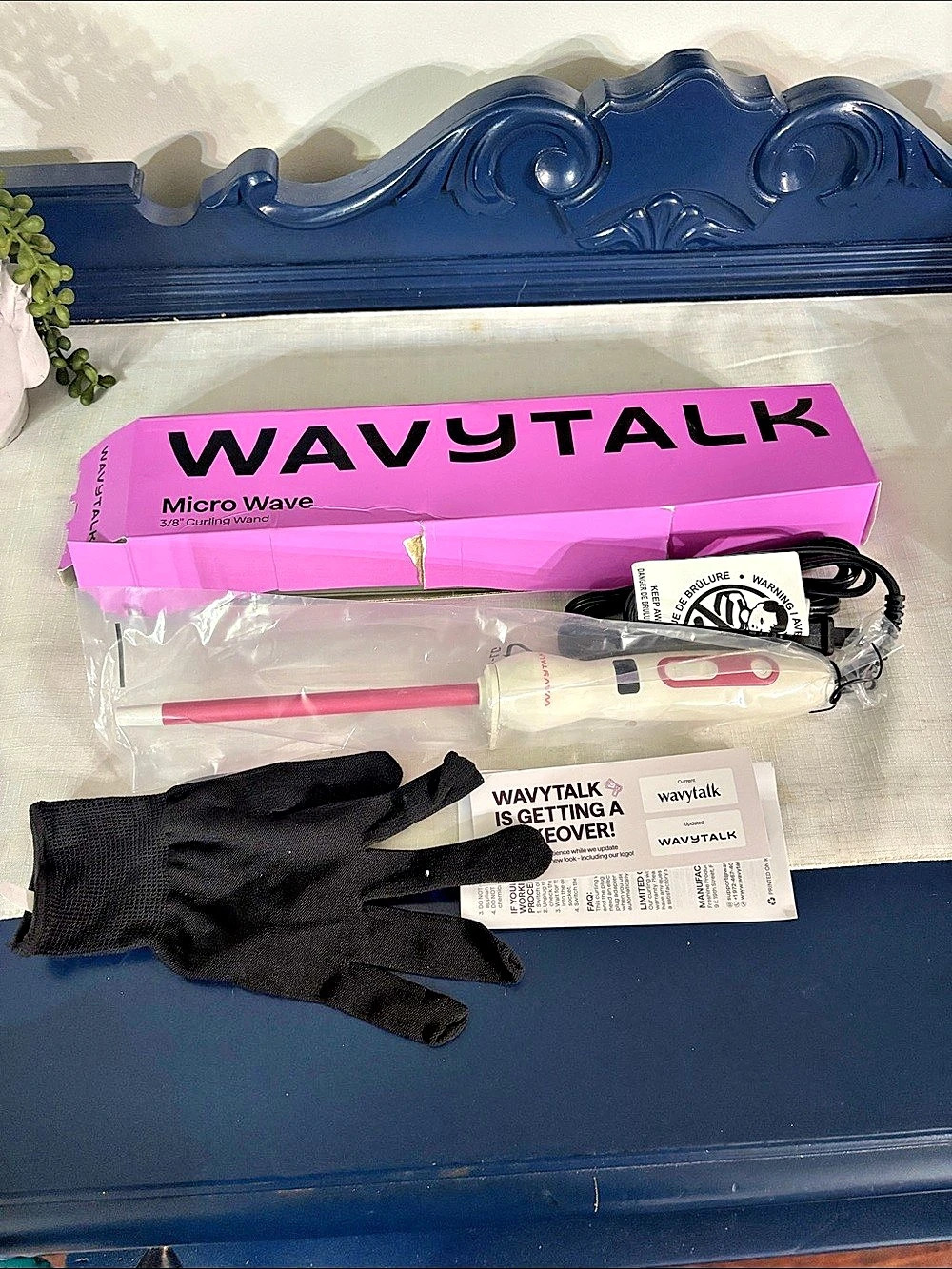 Wavytalk Micro Wave 3/8" Curling Wand Pink & White NIB